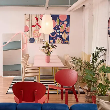 Platz Fuer Alle - Geschmackvolle Gruppenunterkunft In Апартаменты Лейпциг