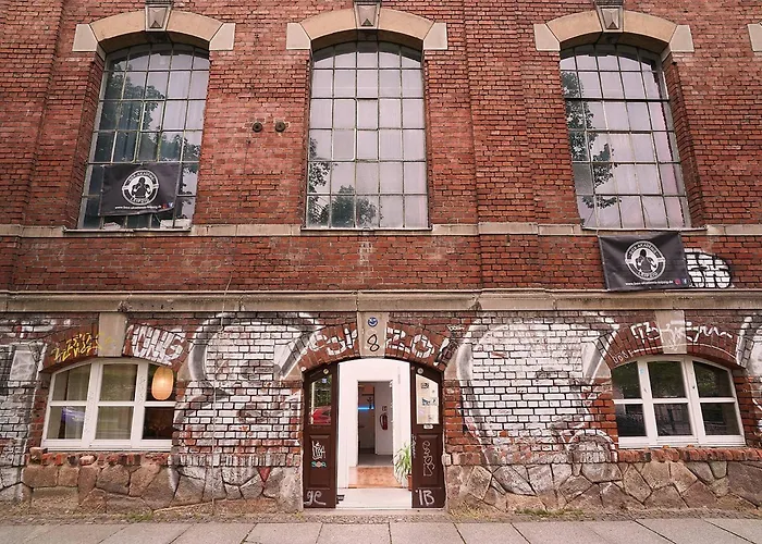 Platz Fuer Alle - Geschmackvolle Gruppenunterkunft In *