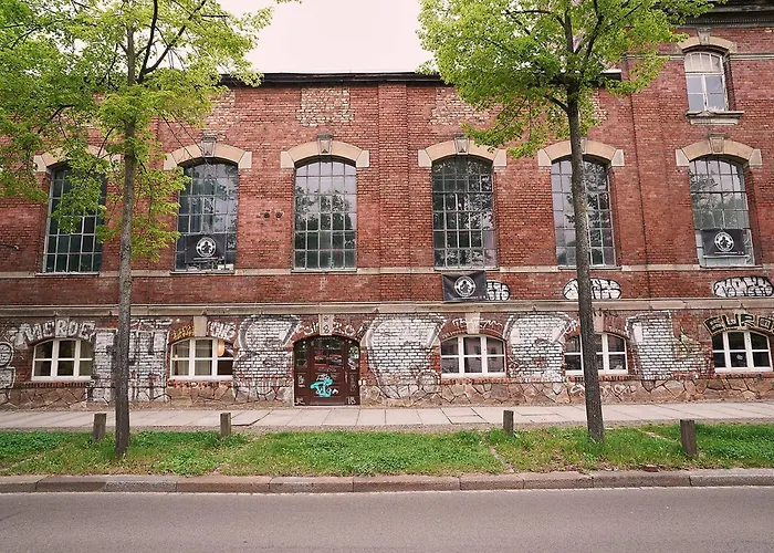 Platz Fuer Alle - Geschmackvolle Gruppenunterkunft In Лейпциг