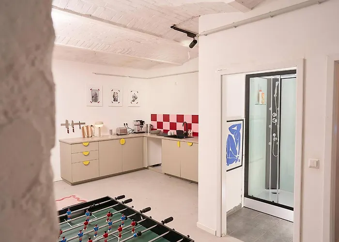 Апартаменты Platz Fuer Alle - Geschmackvolle Gruppenunterkunft In Лейпциг