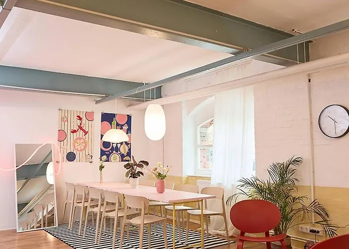 Platz Fuer Alle - Geschmackvolle Gruppenunterkunft In Лейпциг